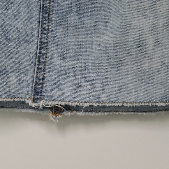 Denim micro mini skirt light-wash Y2K low rise - Picture 5 of 11